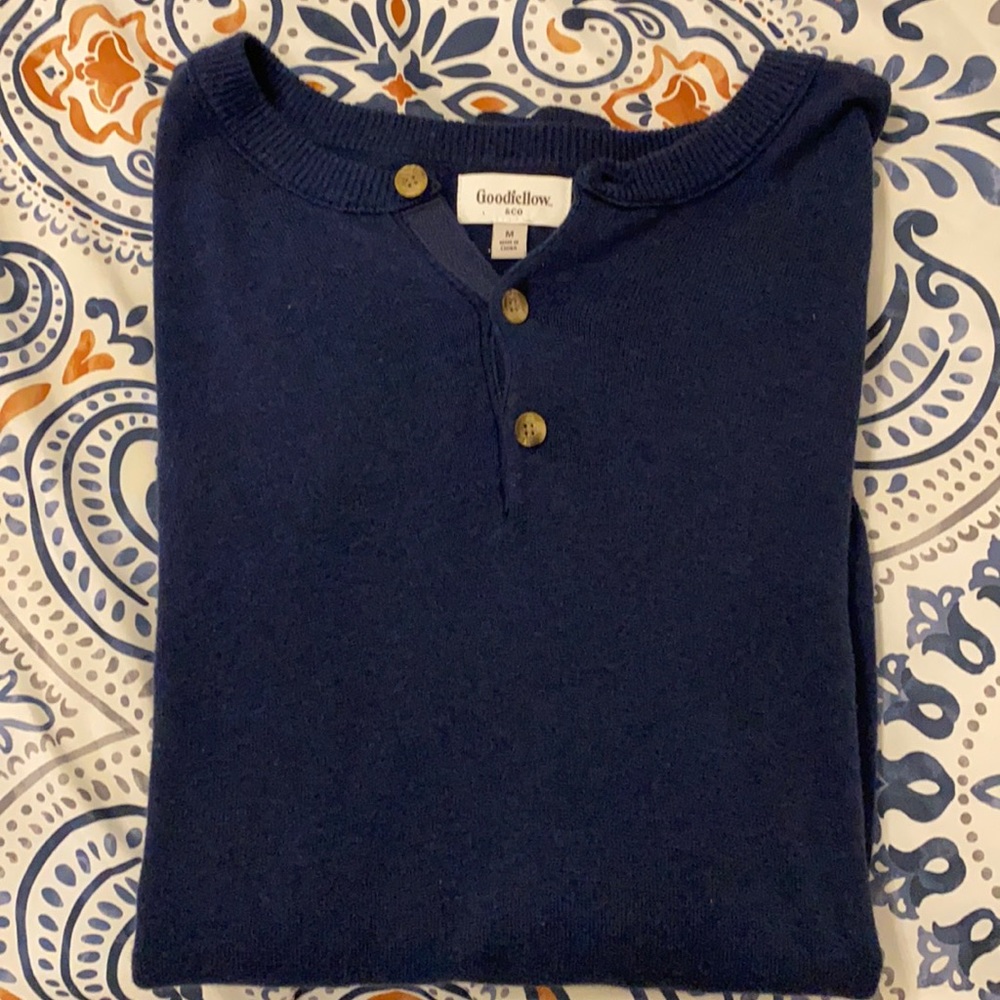 Men’s Goodfellow Navy Blue Sweater Medium